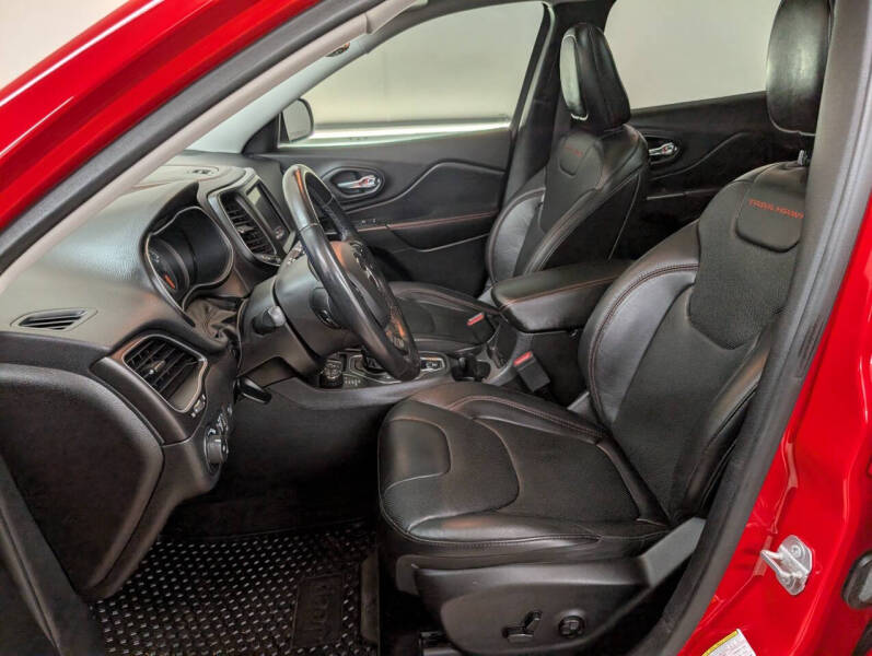 2019 Jeep Cherokee Trailhawk