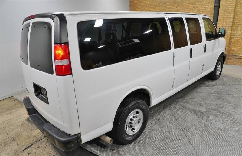 2019 Chevrolet Express LS 3500