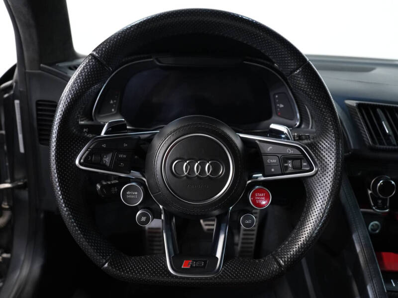 2017 Audi R8 5.2 quattro V10 Plus