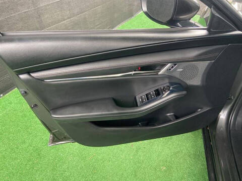 2019 Mazda Mazda3 Hatchback Preferred