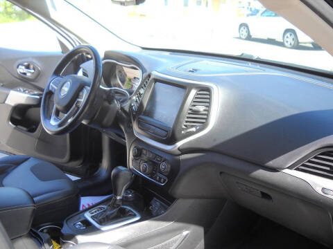 2018 Jeep Cherokee Latitude Plus