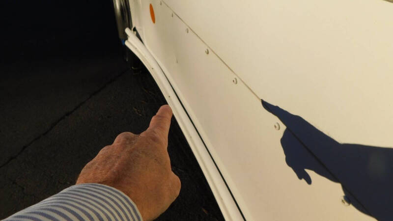 2013 Freightliner B2 Chassis