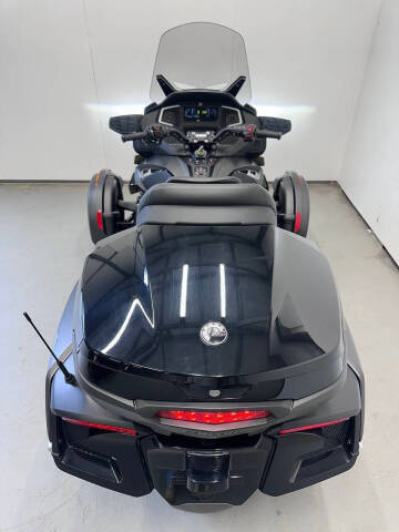 2023 Can-Am Spyder RT Limited