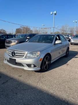 2008 Mercedes-Benz C-Class for sale at R&R Car Company in Mount Clemens MI