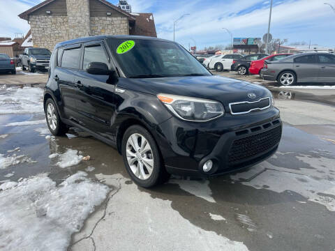 2015 Kia Soul for sale at A & B Auto Sales LLC in Lincoln NE