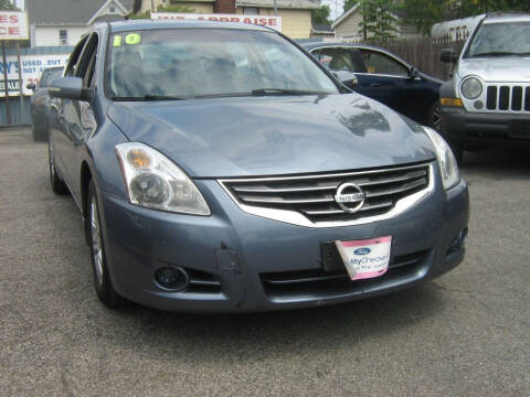 2010 Nissan Altima for sale at JERRY'S AUTO SALES in Staten Island NY