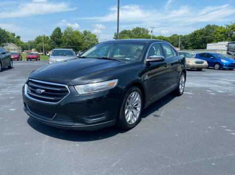 2013 Ford Taurus