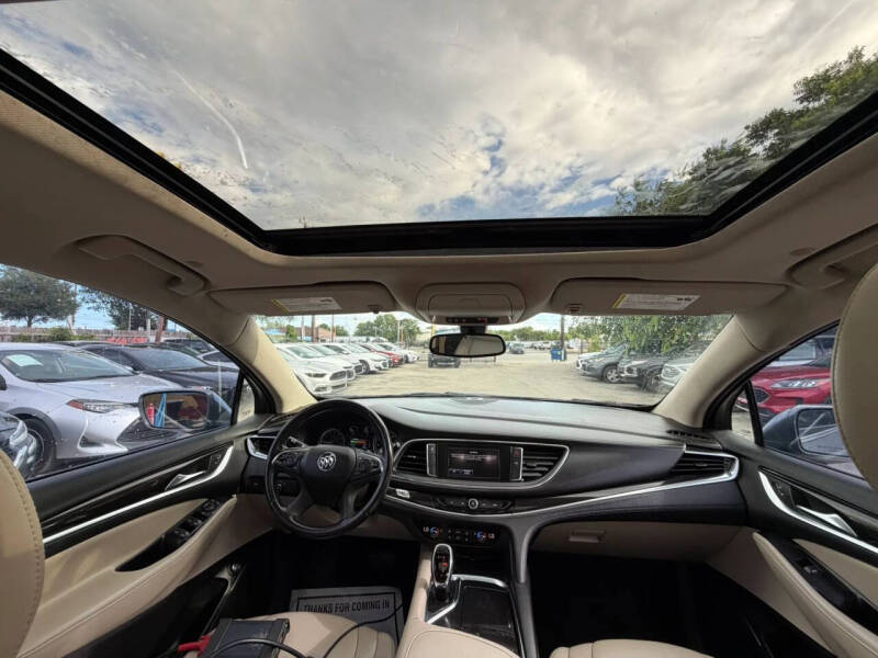 2019 Buick Enclave Essence