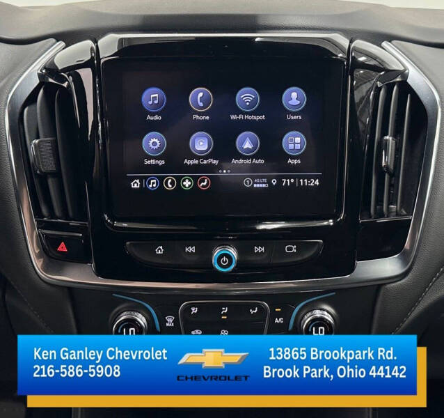 2023 Chevrolet Traverse LT Cloth