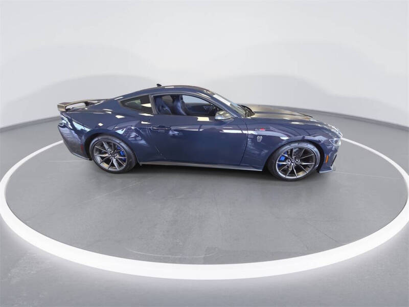 2025 Ford Mustang Dark Horse