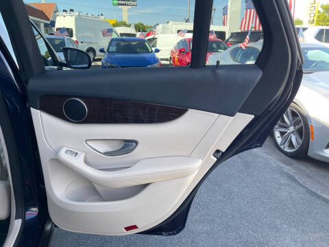 2019 Mercedes-Benz GLC GLC 300