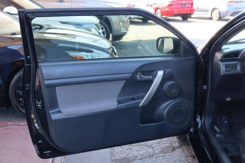 2016 Scion tC