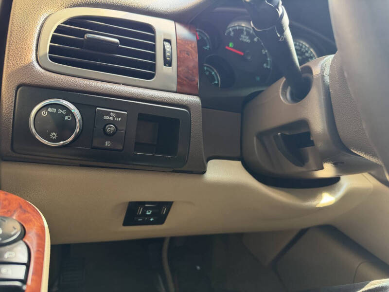 2013 Chevrolet Suburban LT