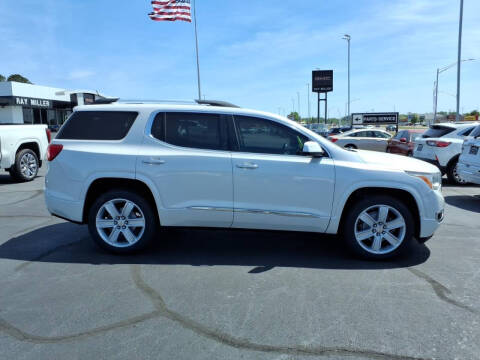2017 GMC Acadia Denali