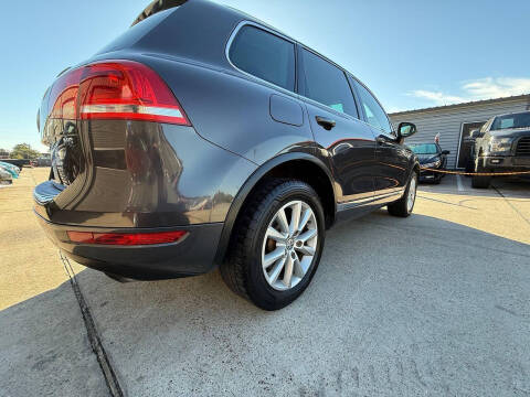 2013 Volkswagen Touareg VR6 Sport