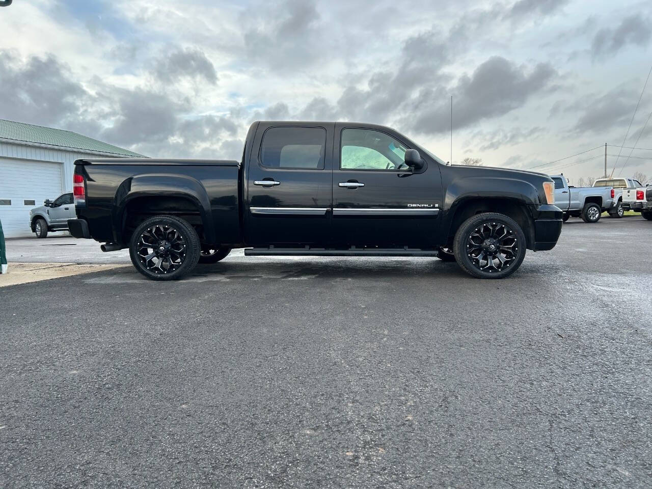 2007 GMC Sierra 1500 for sale at Upstate Auto Gallery in Westmoreland, NY