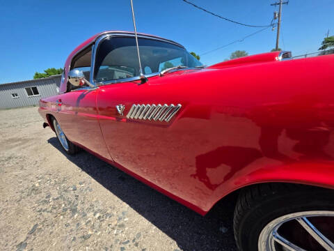 1955 Ford Thunderbird