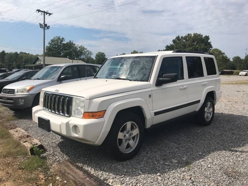 2007 Jeep Commander for sale at Ridgeway's Auto Sales - Buy Here Pay Here in West Frankfort IL