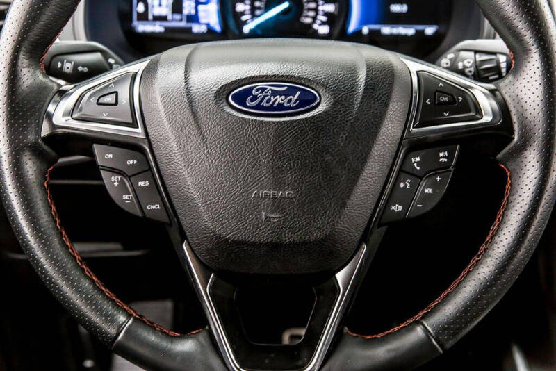 2024 Ford Edge ST-Line