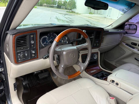 2002 Cadillac Escalade