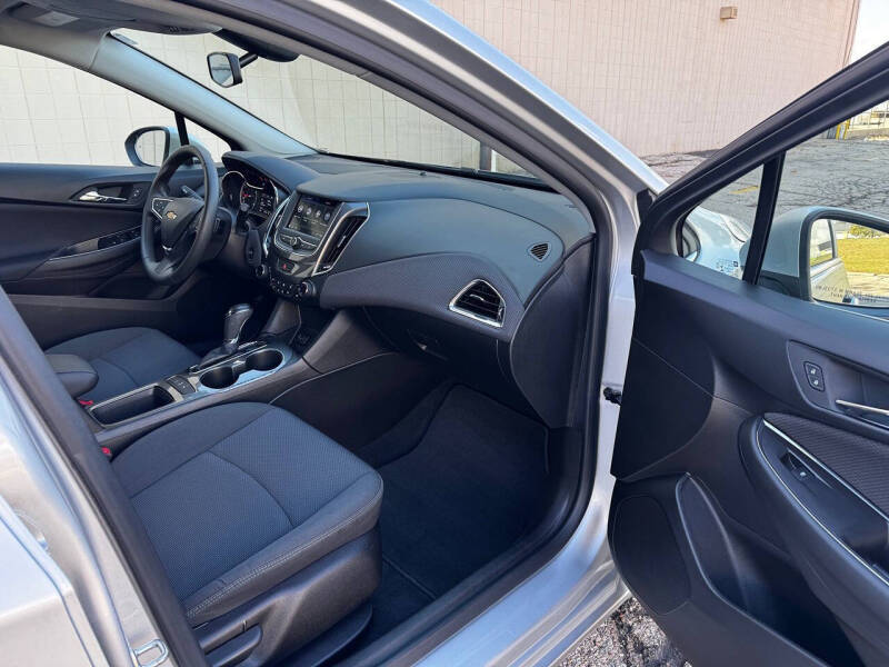 2019 Chevrolet Cruze LT