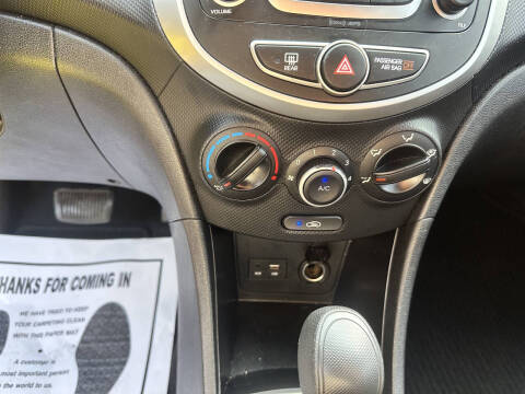 2014 Hyundai Accent GS