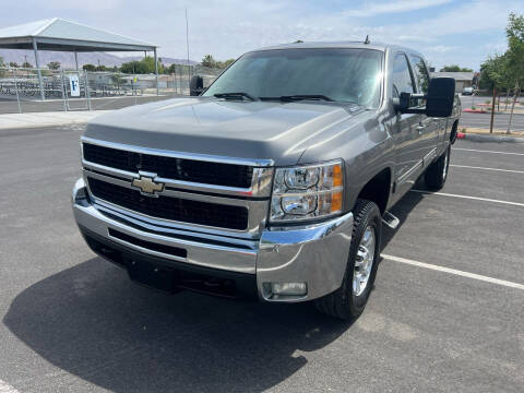 2009 Chevrolet Silverado 2500HD for sale at Loanstar Auto in Las Vegas NV