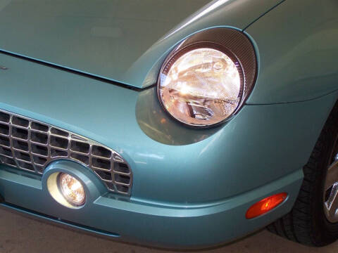 2002 Ford Thunderbird Deluxe