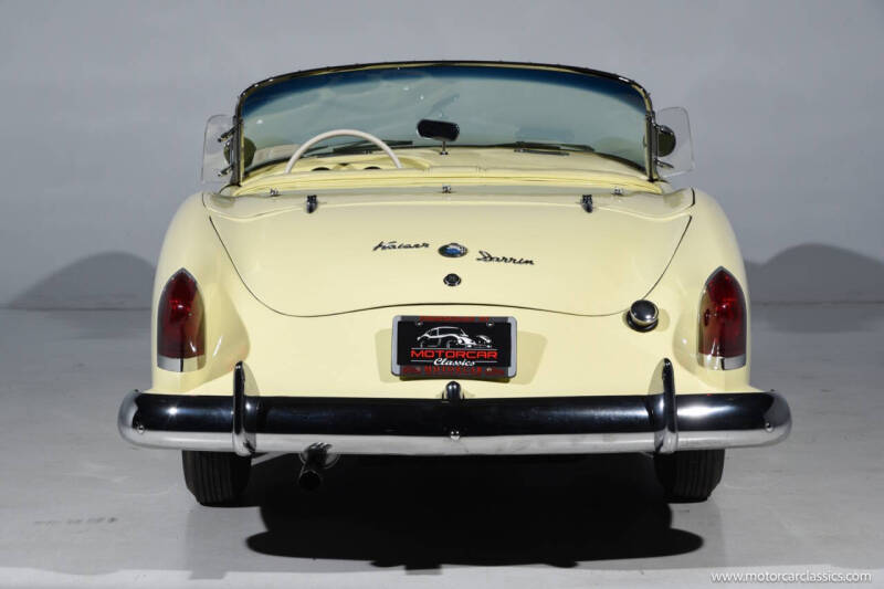 1954 Kaiser Darrin