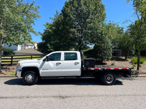 2016 GMC Sierra 3500HD CC for sale at GT Auto Group in Goodlettsville TN