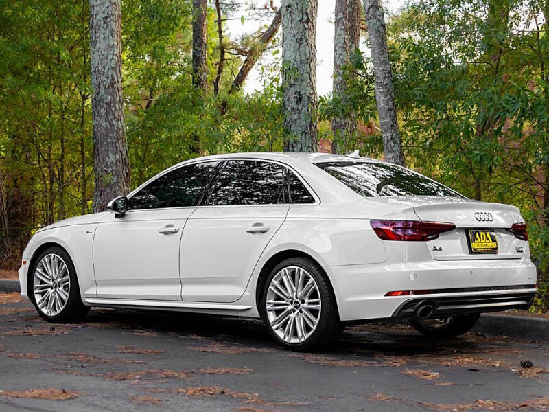 2018 Audi A4 2.0T quattro Prestige