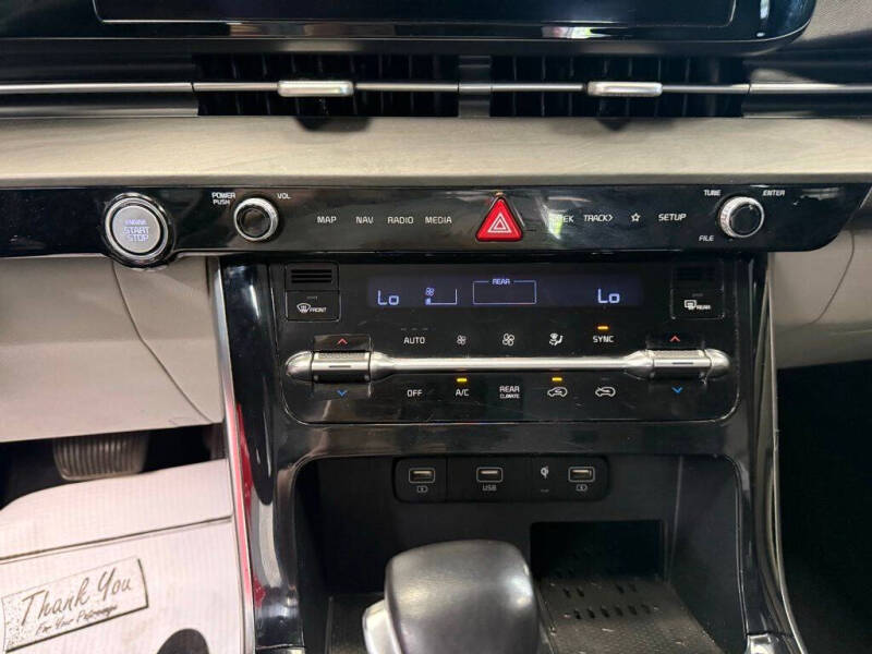 2022 Kia Carnival EX