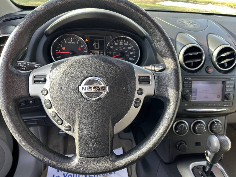 2011 Nissan Rogue SV