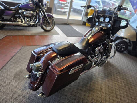 2009 Harley-Davidson FLHX  SG
