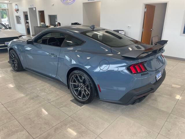 2025 Ford Mustang Dark Horse