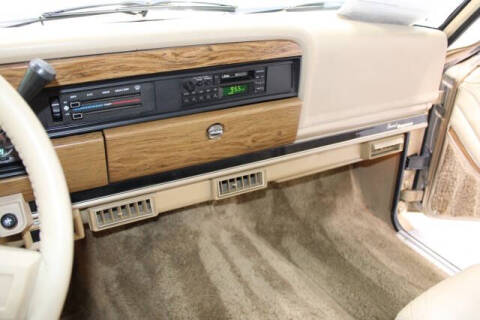 1989 Jeep Grand Wagoneer