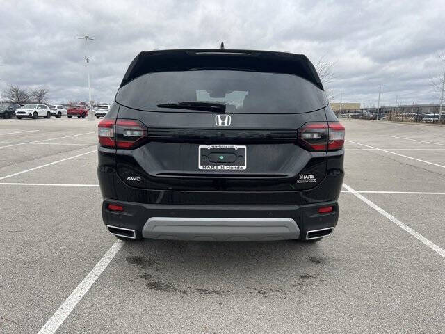 2025 Honda Pilot Touring