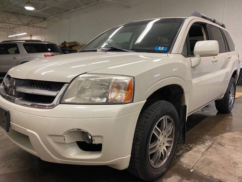 2008 Mitsubishi Endeavor for sale at Paley Auto Group in Columbus OH