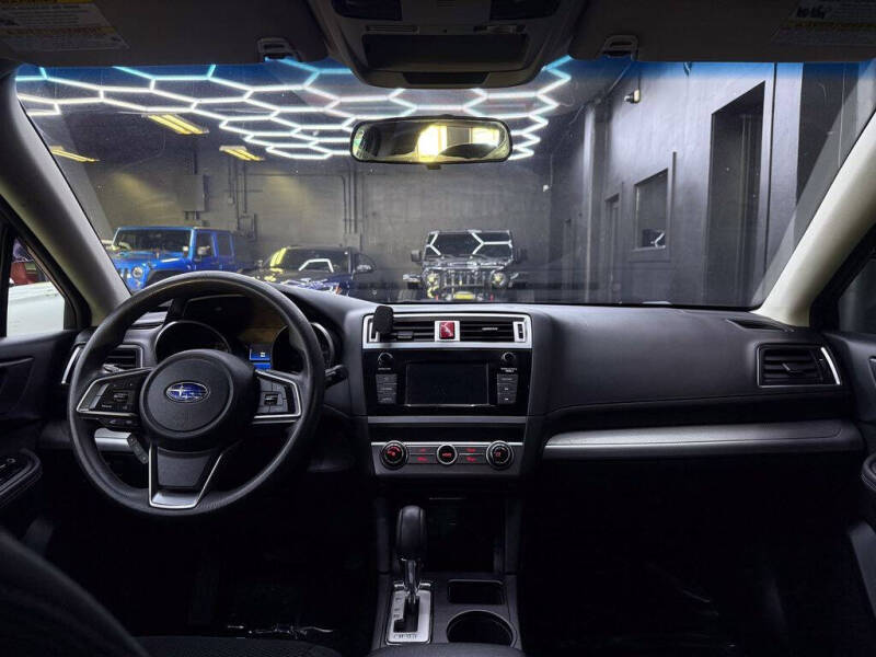2018 Subaru Outback 2.5i