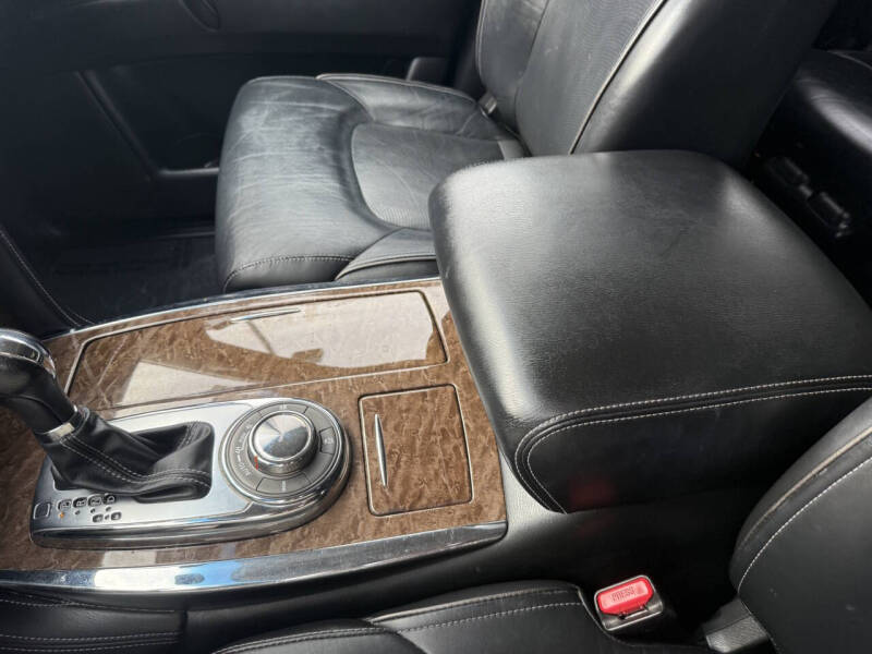 2017 Infiniti QX80 Limited