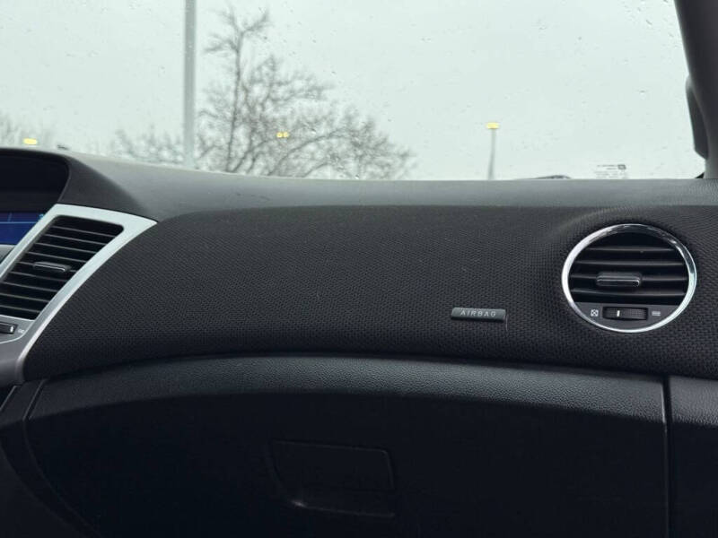 2011 Chevrolet Cruze LT