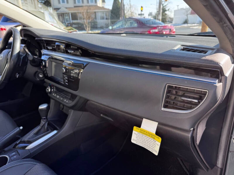 2016 Toyota Corolla S Plus