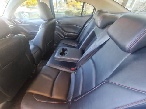 2015 Mazda MAZDA3 s Touring