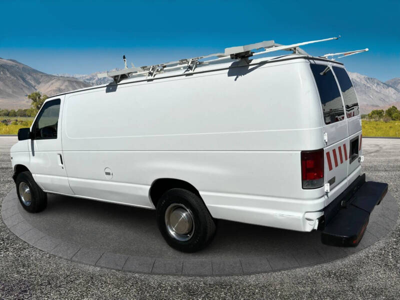2002 Ford E-Series E-350 SD