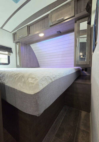 2019 Crossroads RV Sunset Trail Super Lite