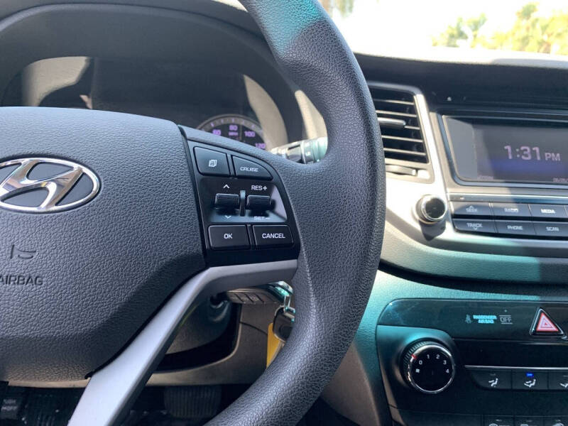 2017 Hyundai Tucson SE