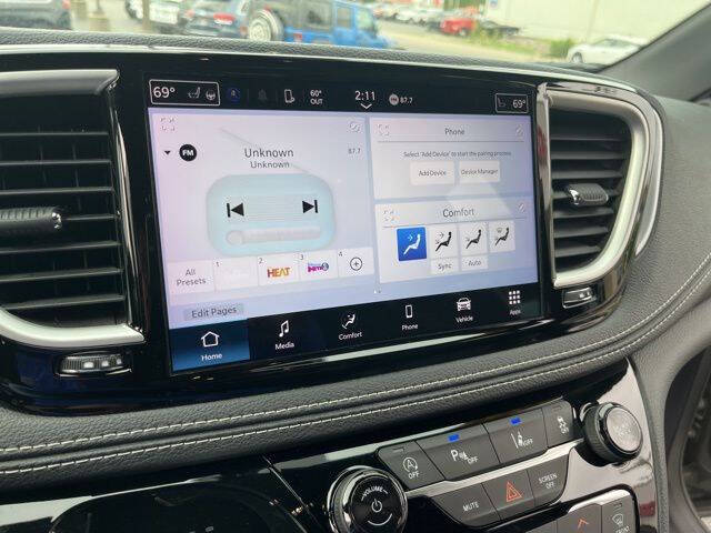 2021 Chrysler Pacifica Touring L