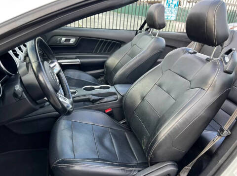 2019 Ford Mustang EcoBoost