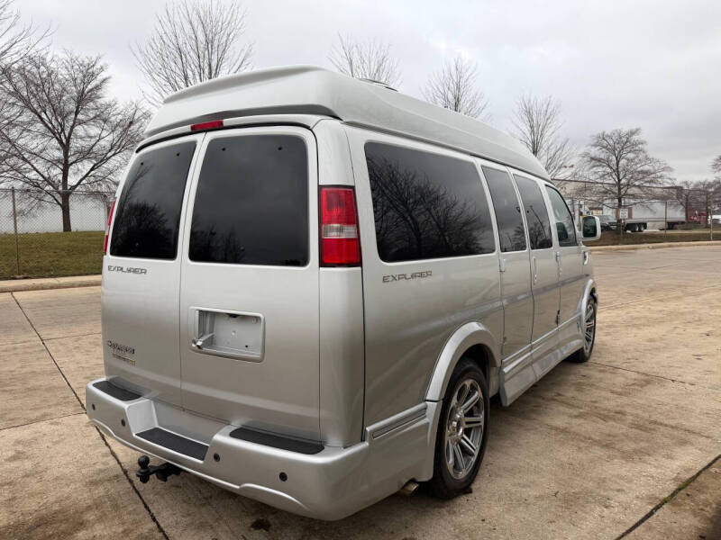 2017 Chevrolet Express 2500