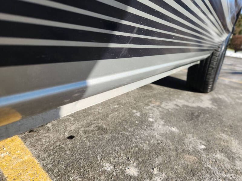 2002 Ford E-Series E-150